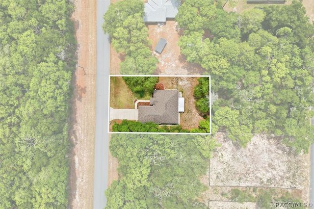 431 W Mac Place, Citrus Springs, FL 34434