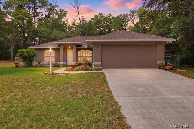 431 W Mac Place, Citrus Springs, FL 34434