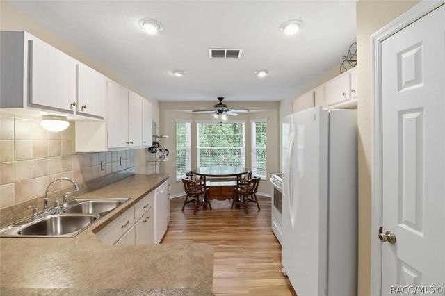 431 W Mac Place, Citrus Springs, FL 34434