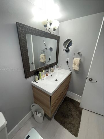 200 Leslie Dr 622, Hallandale Beach, FL 33009