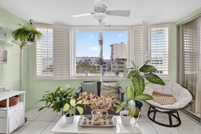 1690 NE 191st Street 408-1, Miami, FL 33179