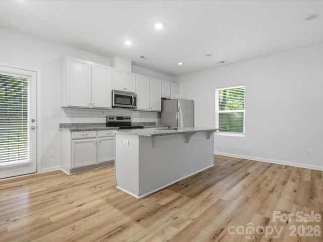 1609 Ronald Street, Charlotte, NC 28216