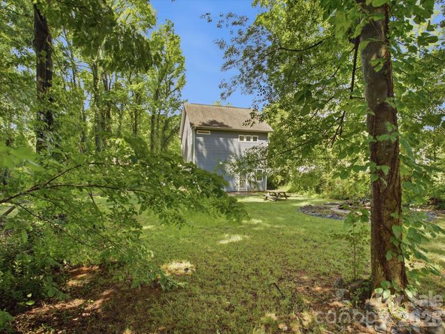 1609 Ronald Street, Charlotte, NC 28216