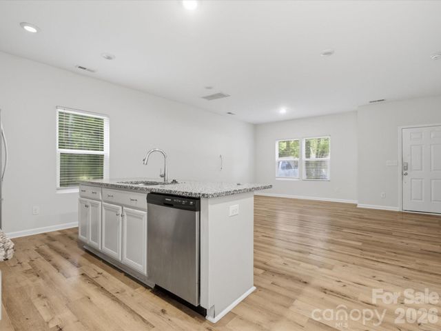 1609 Ronald Street, Charlotte, NC 28216