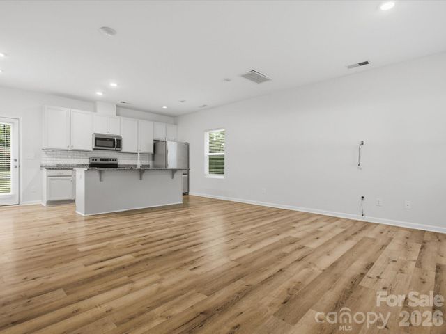 1609 Ronald Street, Charlotte, NC 28216