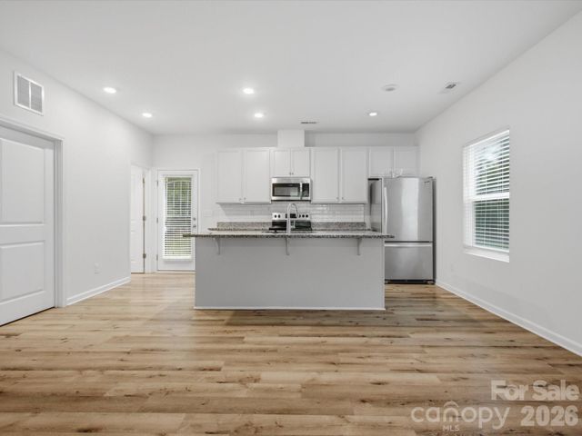 1609 Ronald Street, Charlotte, NC 28216
