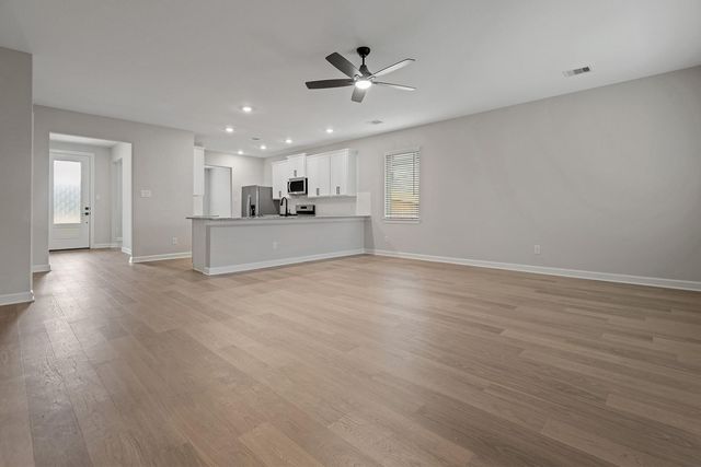 21563 Bluebonnet Bay Drive, Magnolia, TX 77354