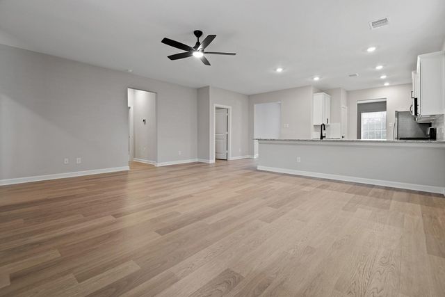 21563 Bluebonnet Bay Drive, Magnolia, TX 77354