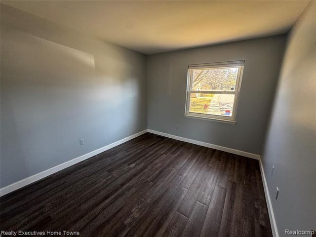 5766 Northfield Parkway 574, Troy, MI 48098