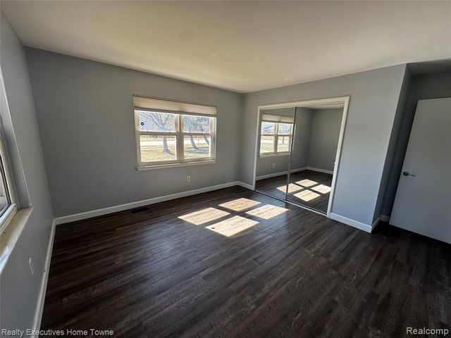 5766 Northfield Parkway 574, Troy, MI 48098