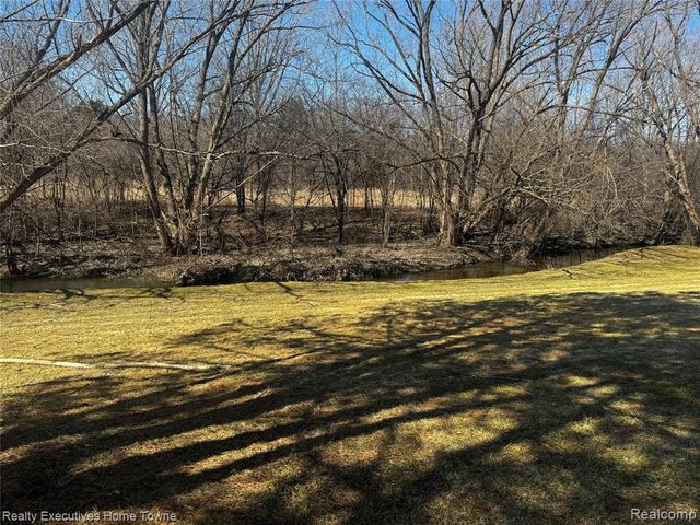 5766 Northfield Parkway 574, Troy, MI 48098