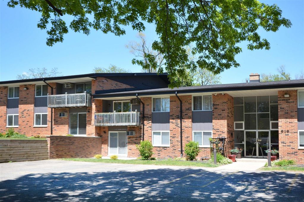 616 Lynn Avenue 23, Kalamazoo, MI 49008