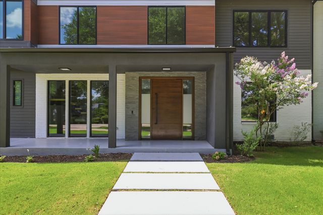 13693 Peyton Drive, Dallas, TX 75240