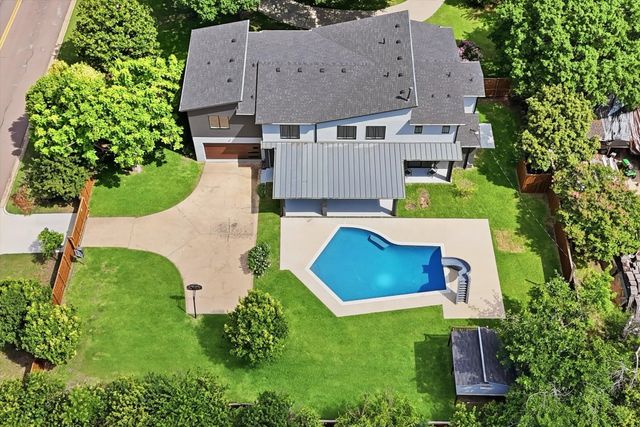 13693 Peyton Drive, Dallas, TX 75240