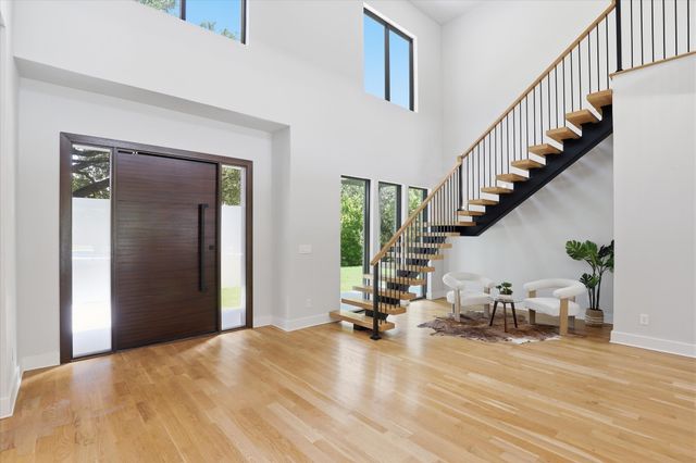 13693 Peyton Drive, Dallas, TX 75240