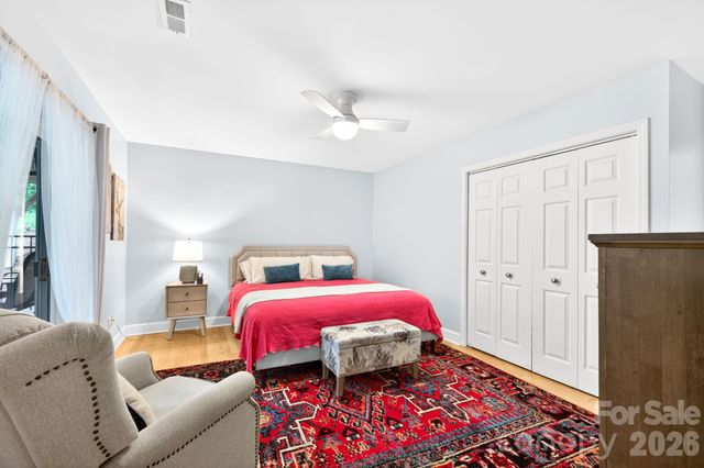 153 Skyview Circle, Asheville, NC 28804