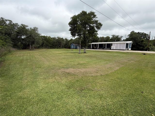 4608 Oak Drive, Brazoria, TX 77422