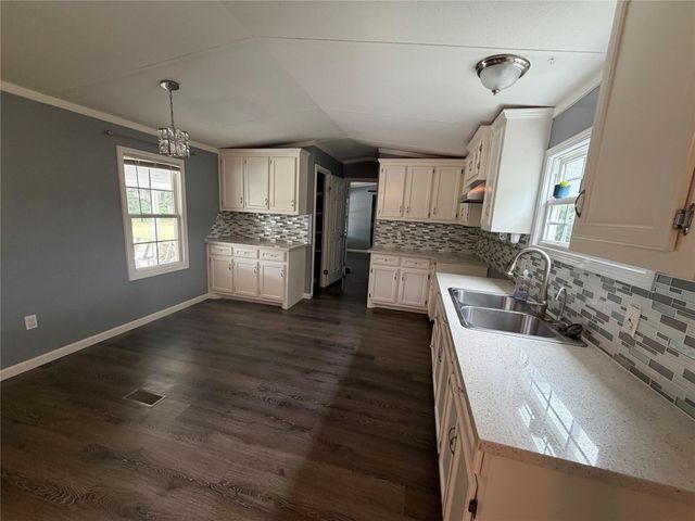 4608 Oak Drive, Brazoria, TX 77422