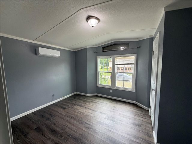 4608 Oak Drive, Brazoria, TX 77422