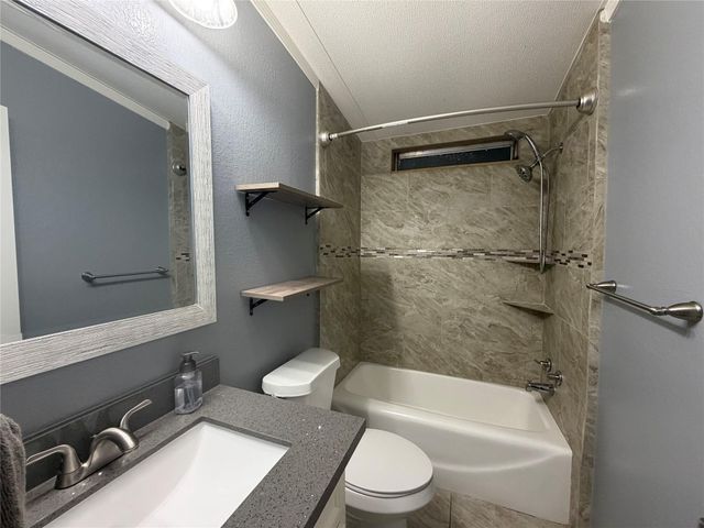 4608 Oak Drive, Brazoria, TX 77422