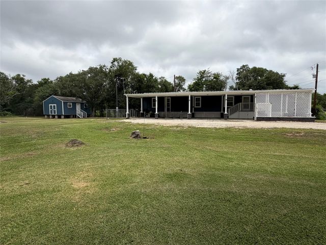 4608 Oak Drive, Brazoria, TX 77422