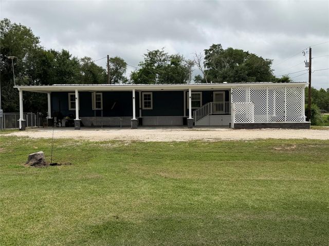 4608 Oak Drive, Brazoria, TX 77422