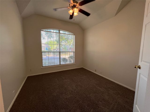 334 Touchdown Drive, Irving, TX 75063