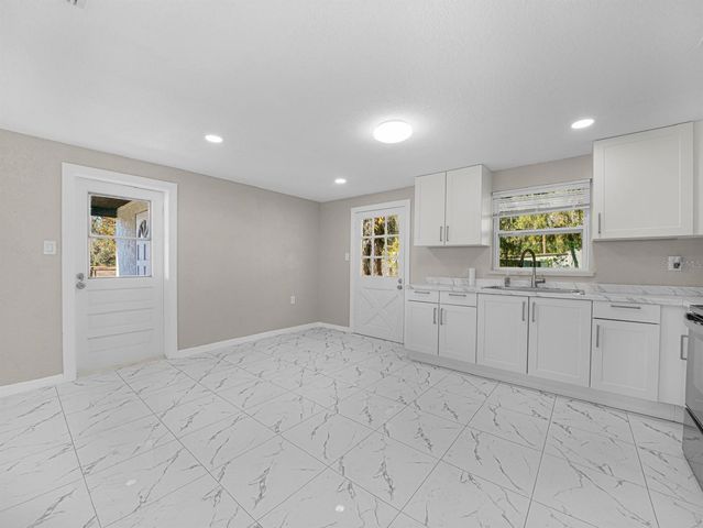 3131 LINDA DRIVE, Lakeland, FL 33810