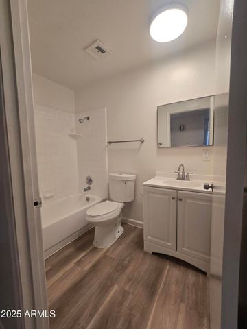 3307 W ALTADENA Avenue, Phoenix, AZ 85029