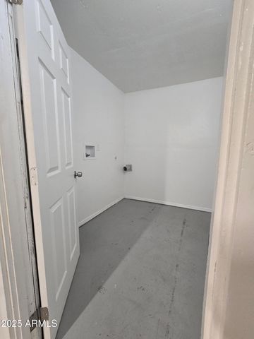 3307 W ALTADENA Avenue, Phoenix, AZ 85029