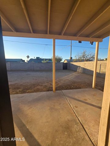 3307 W ALTADENA Avenue, Phoenix, AZ 85029