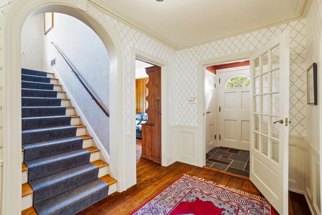 2005 N 72nd STREET, Wauwatosa, WI 53213