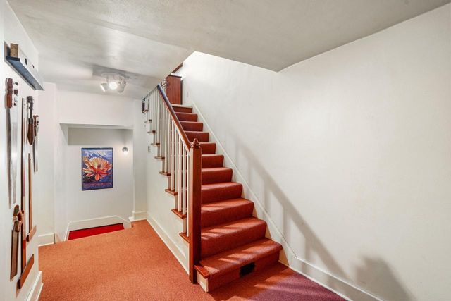 2005 N 72nd STREET, Wauwatosa, WI 53213