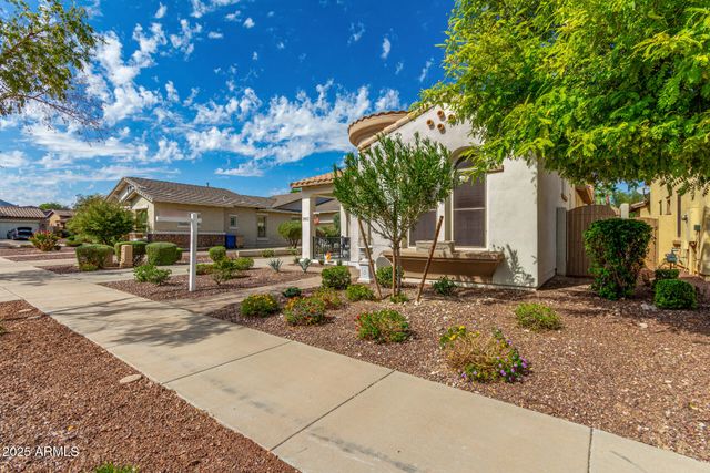 20432 W MONARCH Court, Buckeye, AZ 85396