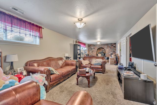 1175 N 950 W, Orem, UT 84057