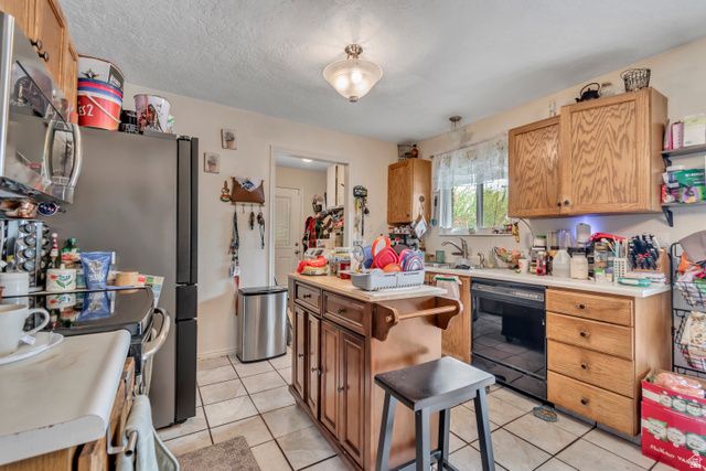 1175 N 950 W, Orem, UT 84057
