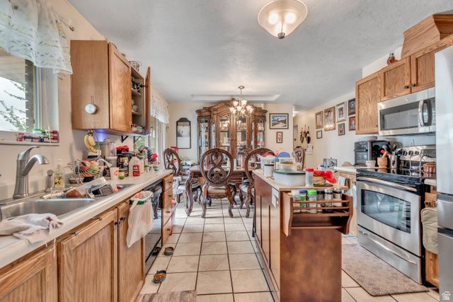 1175 N 950 W, Orem, UT 84057