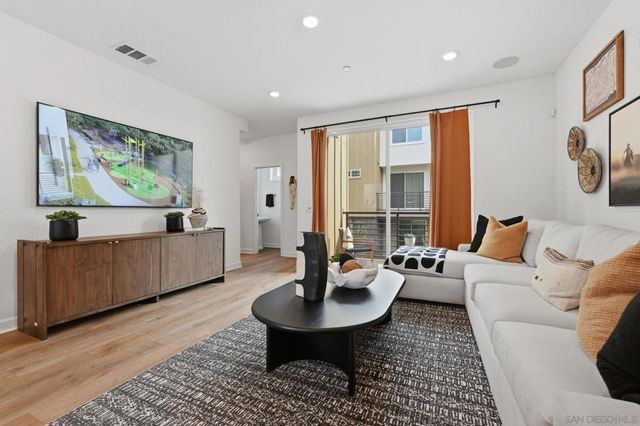 14007 Lilah Lane, San Diego, CA 92128