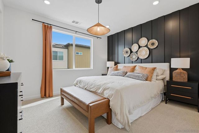 14007 Lilah Lane, San Diego, CA 92128