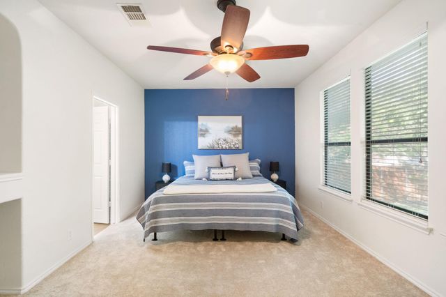 366 Matthews LN, Kyle, TX 78640