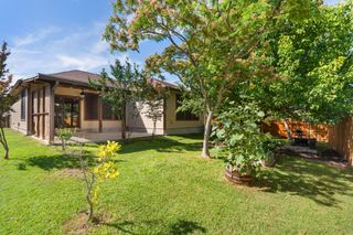 366 Matthews LN, Kyle, TX 78640