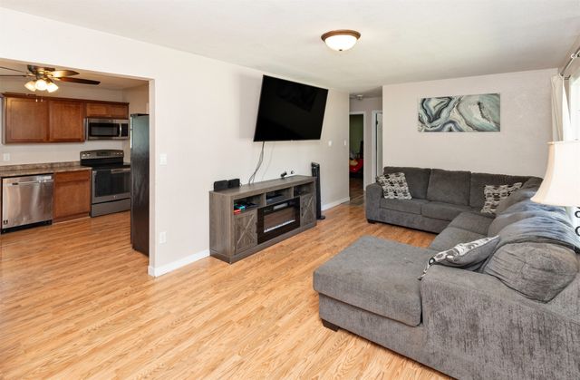 4429 SE 6th Street, Des Moines, IA 50315