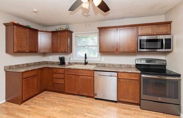 4429 SE 6th Street, Des Moines, IA 50315