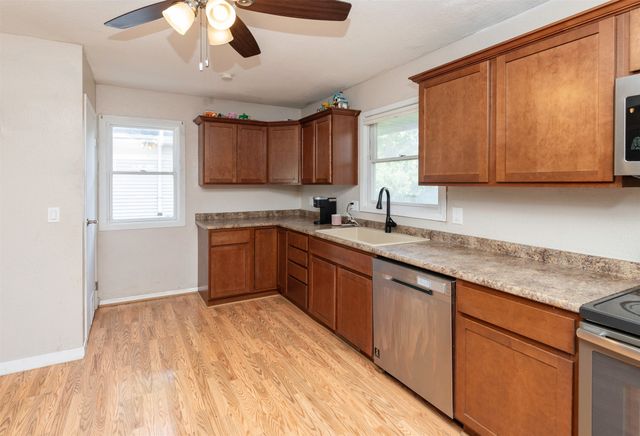 4429 SE 6th Street, Des Moines, IA 50315
