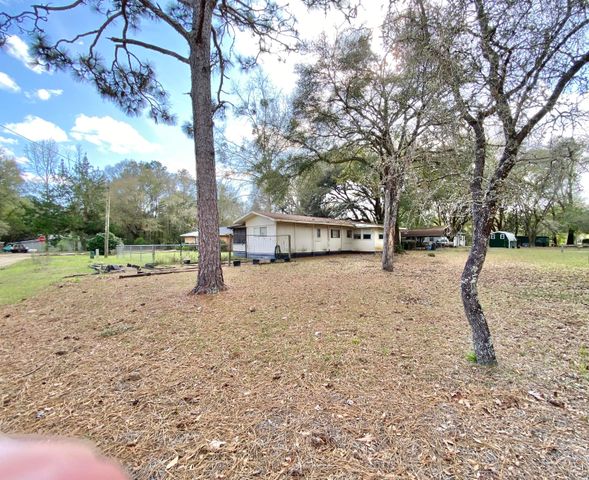3210 Wells Avenue, Crestview, FL 32539