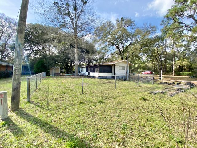 3210 Wells Avenue, Crestview, FL 32539