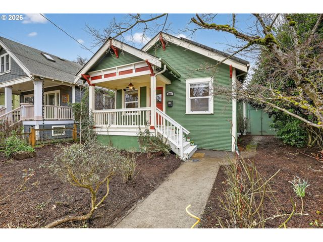 3827 Se LINCOLN St, Portland, OR 97214