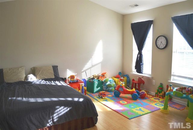 421 Ruby Walk Drive, Morrisville, NC 27560