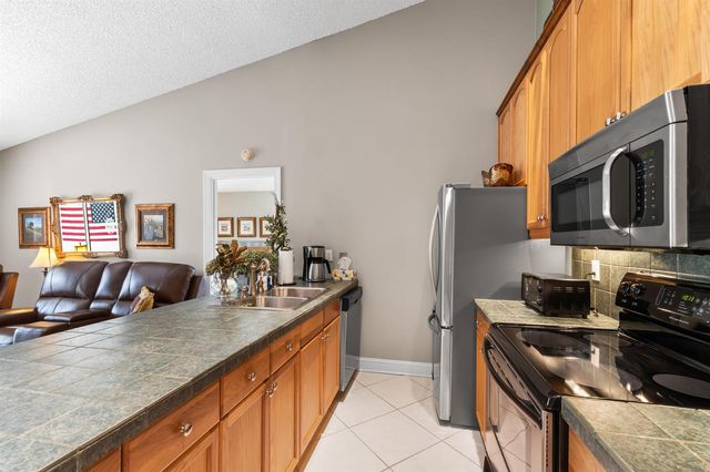 6426 Chasewood Drive E, Jupiter, FL 33458
