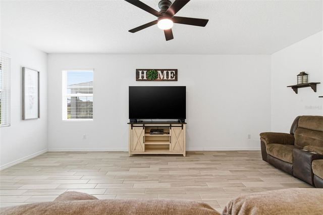 13826 KINSALE STREET, Riverview, FL 33579